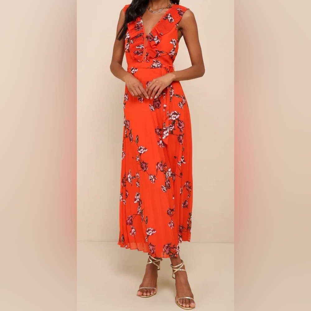 LULUS Loved By You Red Orange Floral Print Pleated Chiffon Maxi Dress